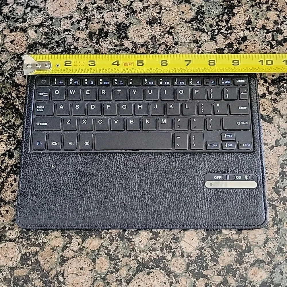 Bluetooth Keyboard for a tablet